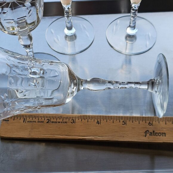 Depression Glass Cut Floral Wine Glasses 6.2" lightweight optic fine crystal (4) - Picture 10 of 10